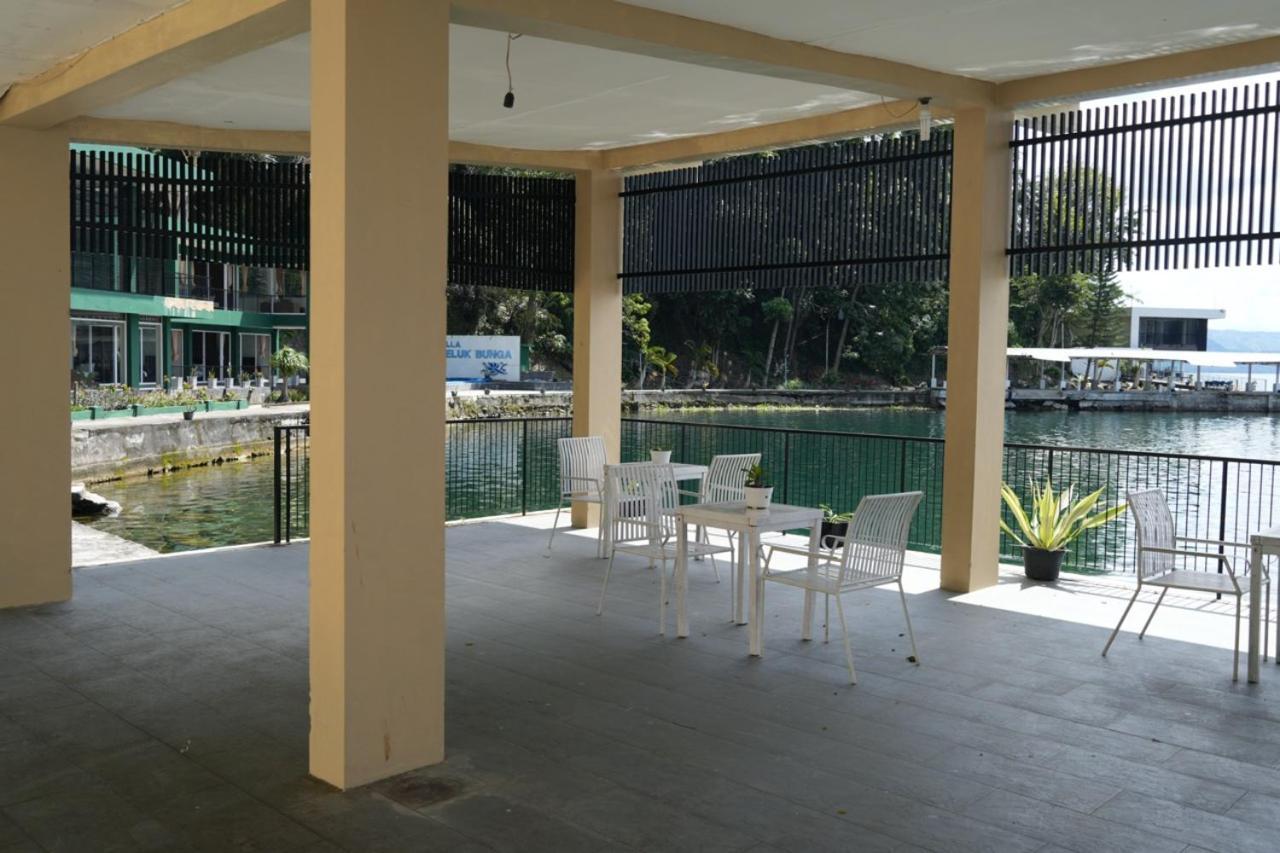 Tiara Bunga Hotel & Villa Balige Eksteriør bilde