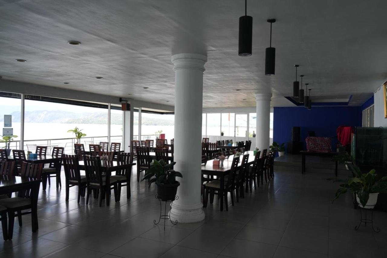 Tiara Bunga Hotel & Villa Balige Eksteriør bilde