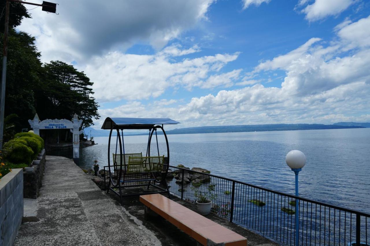 Tiara Bunga Hotel & Villa Balige Eksteriør bilde